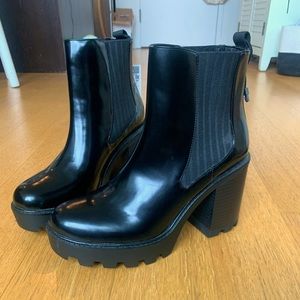 New Zara Lug Sole Black Ankle Boots